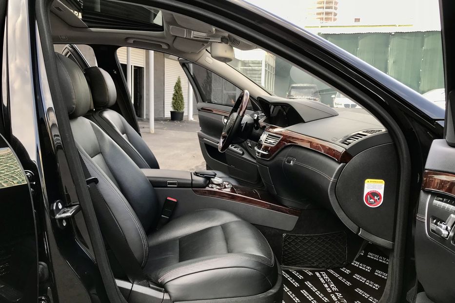 Продам Mercedes-Benz S-Class 500 Long 4Matic AMG 2011 года в Киеве