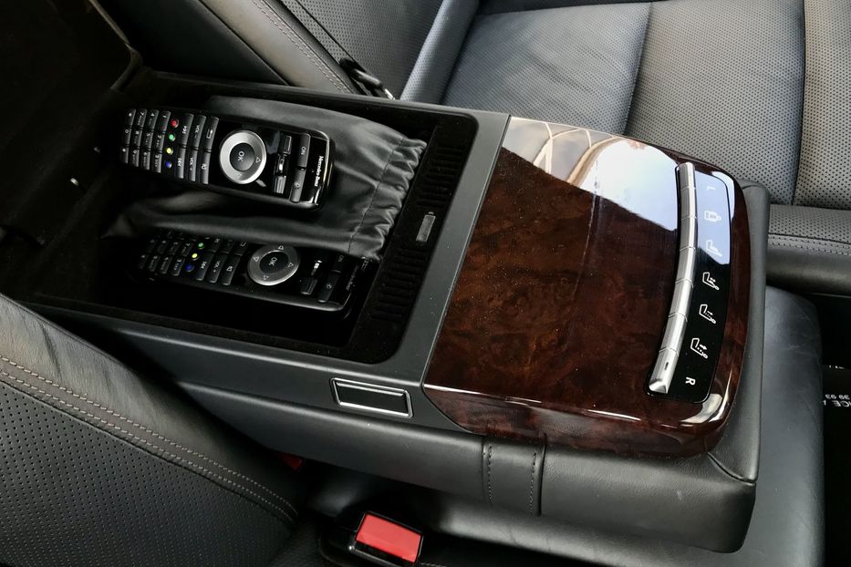 Продам Mercedes-Benz S-Class 500 Long 4Matic AMG 2011 года в Киеве