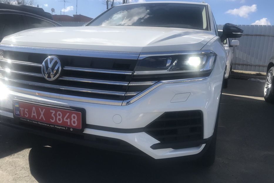 Продам Volkswagen Touareg 3.0 Diesel 231 H.P. 2020 года в Киеве