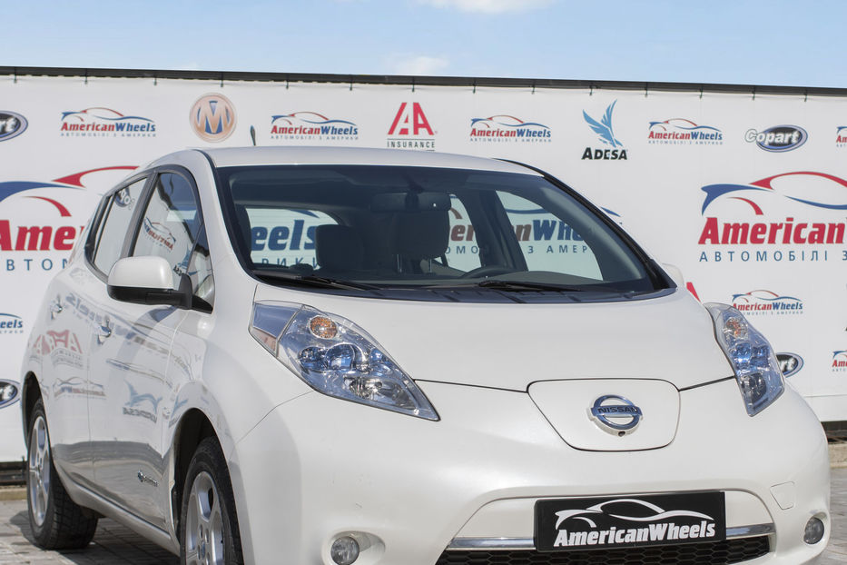 Продам Nissan Leaf SV 2013 года в Черновцах