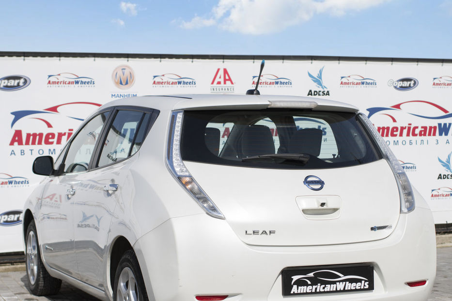 Продам Nissan Leaf SV 2013 года в Черновцах
