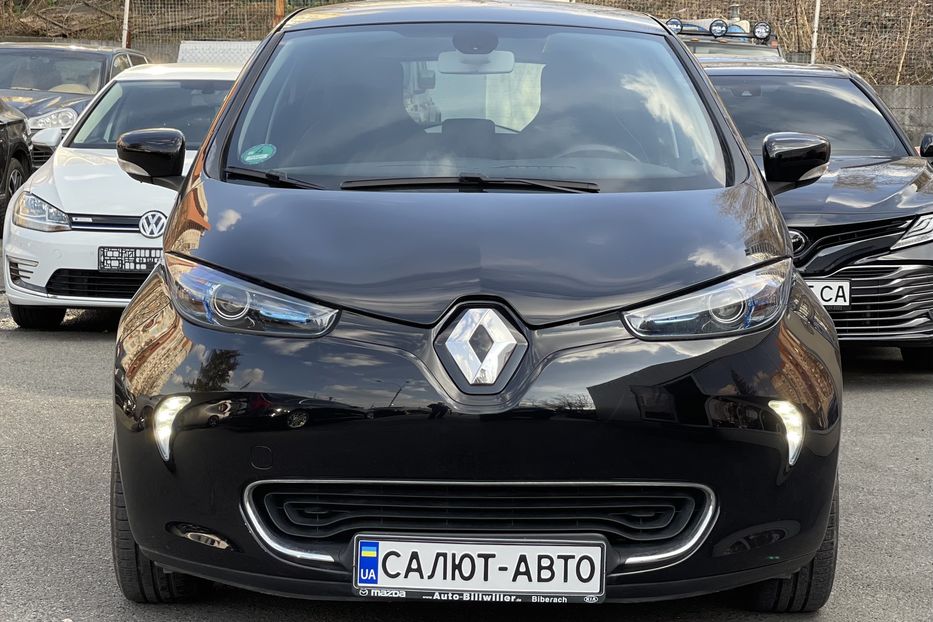Продам Renault Zoe 41 kw 2017 года в Киеве