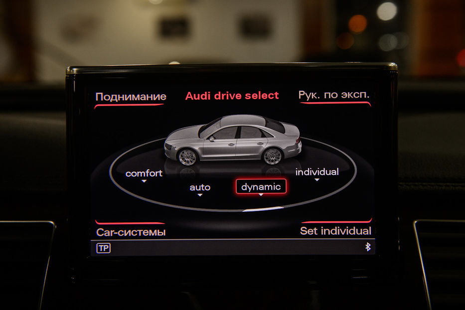 Продам Audi A8 2011 года в Одессе