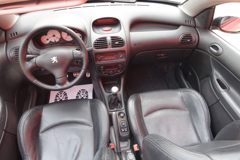 Продам Peugeot 206 CC 2002 года в Одессе