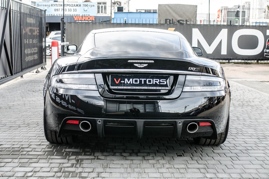 Продам Aston Martin DBS Carbon Black 2011 года в Киеве