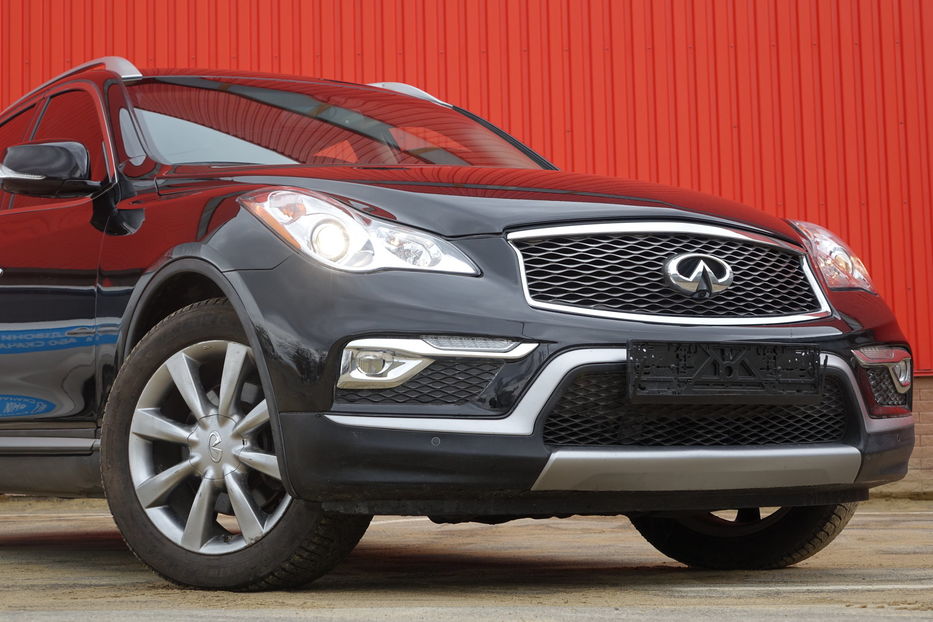 Продам Infiniti QX50 2016 года в Одессе