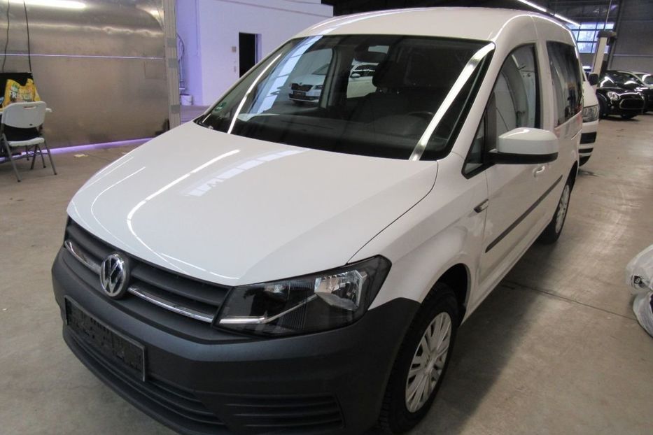 Продам Volkswagen Caddy пасс. 2.0 BLUEMOTION Німеччина 2016 года в Львове