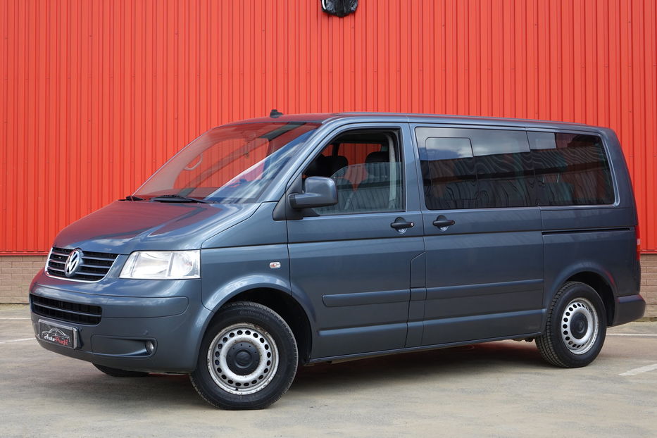 Продам Volkswagen T5 (Transporter) пасс. 2009 года в Одессе