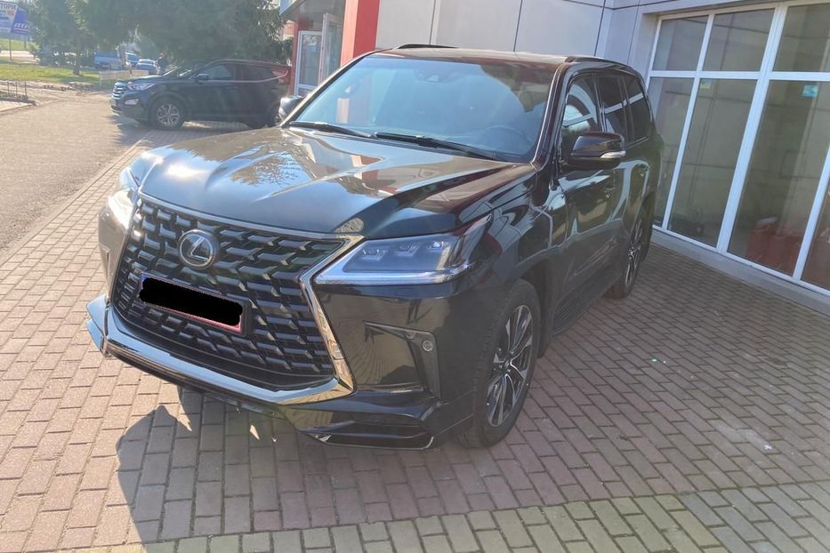 Продам Lexus LX 570 Black Vision Edition 2021 года в Киеве