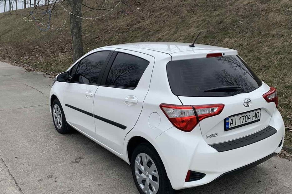 Продам Toyota Yaris Максимальна, автомат 1.5  2018 года в Львове