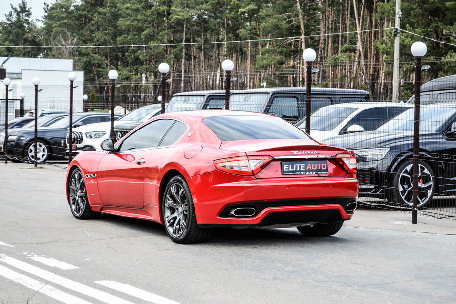 Продам Maserati GranTurismo S 2009 года в Киеве