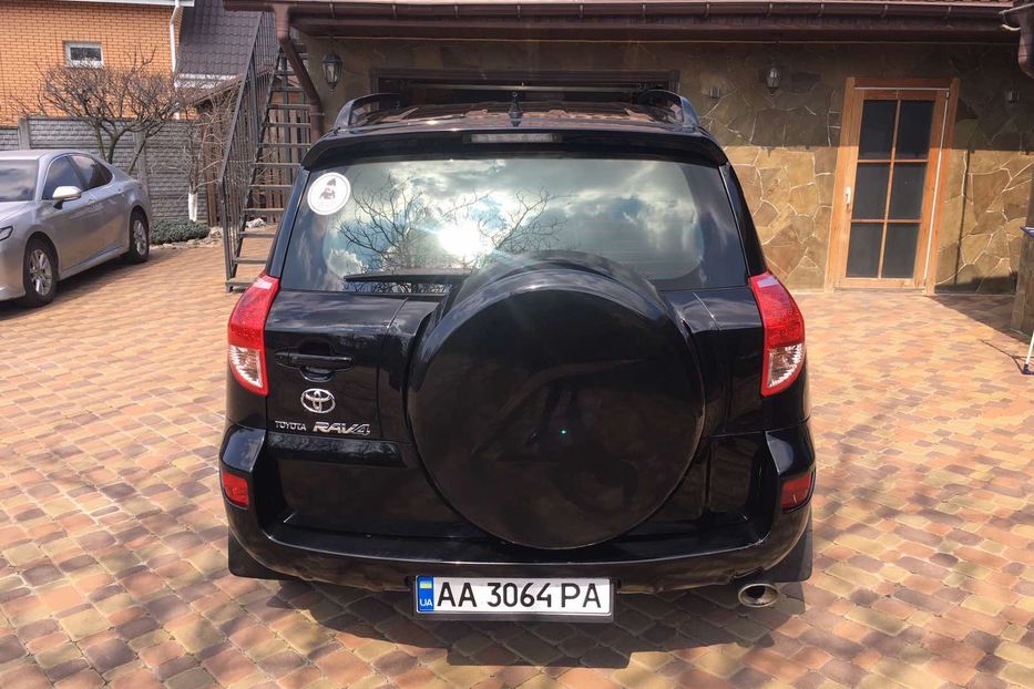 Продам Toyota Rav 4 2008 года в Киеве