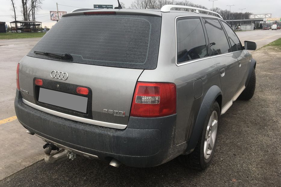 Продам Audi A6 Allroad 2002 года в Киеве