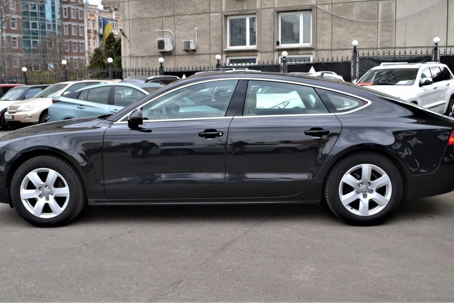 Продам Audi A7 2011 года в Киеве