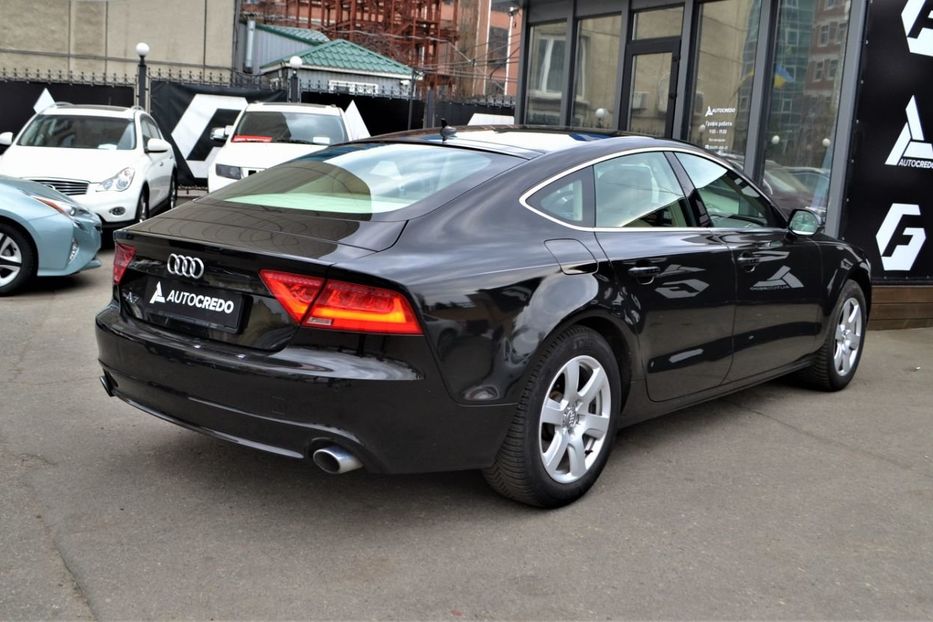 Продам Audi A7 2011 года в Киеве