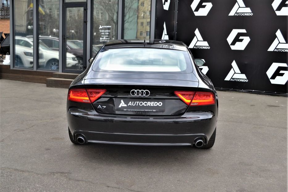 Продам Audi A7 2011 года в Киеве