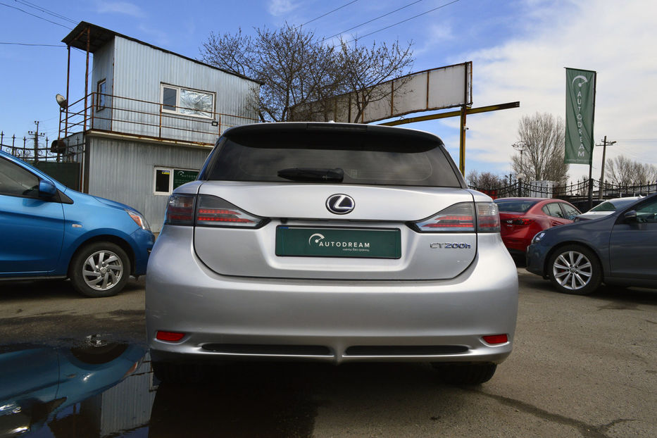 Продам Lexus CT Luxury 2013 года в Одессе