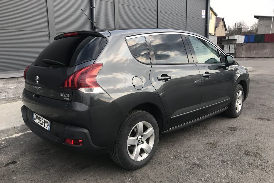 Продам Peugeot 3008 1.6 E-HDI 115 Grip Business  2014 года в Львове