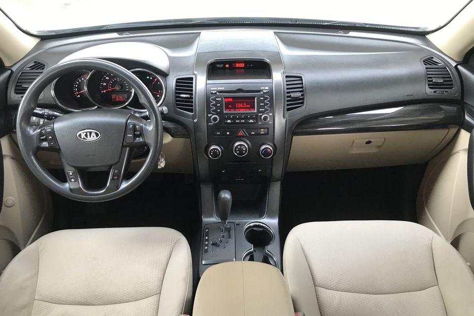 Продам Kia Sorento 4WD 2010 года в Одессе