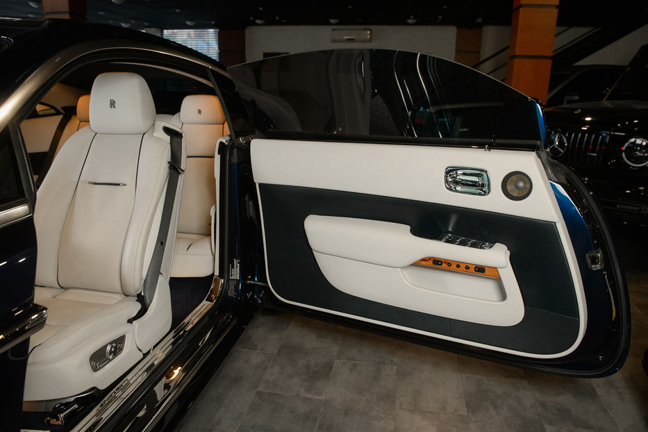 Продам Rolls-Royce Wraith 2015 года в Одессе