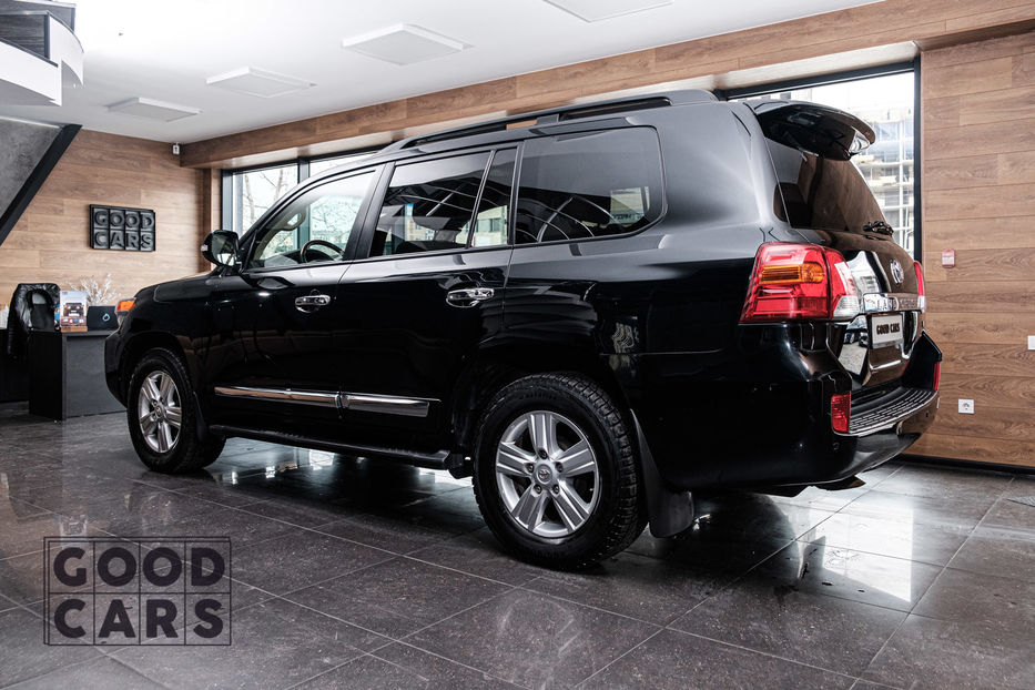 Продам Toyota Land Cruiser 200 Official  2014 года в Одессе