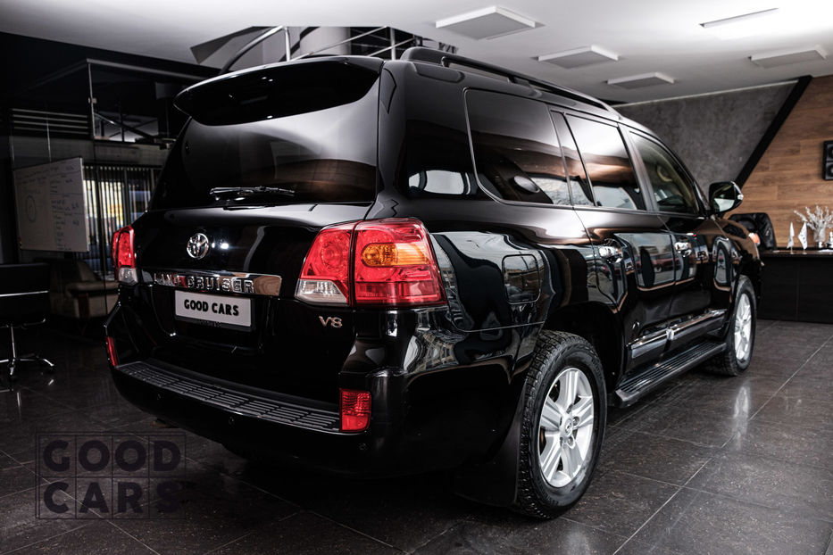 Продам Toyota Land Cruiser 200 Official  2014 года в Одессе