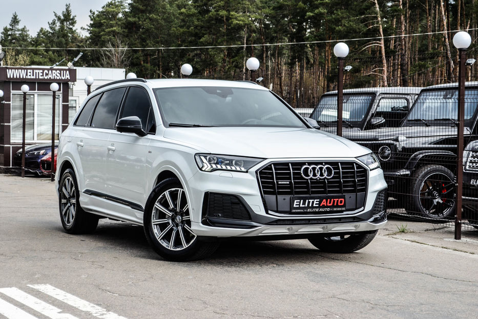 Продам Audi Q7 S-Line  2021 года в Киеве