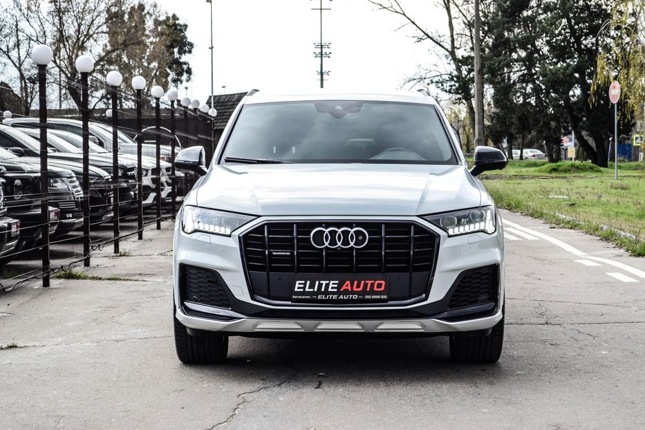 Продам Audi Q7 S-Line  2021 года в Киеве