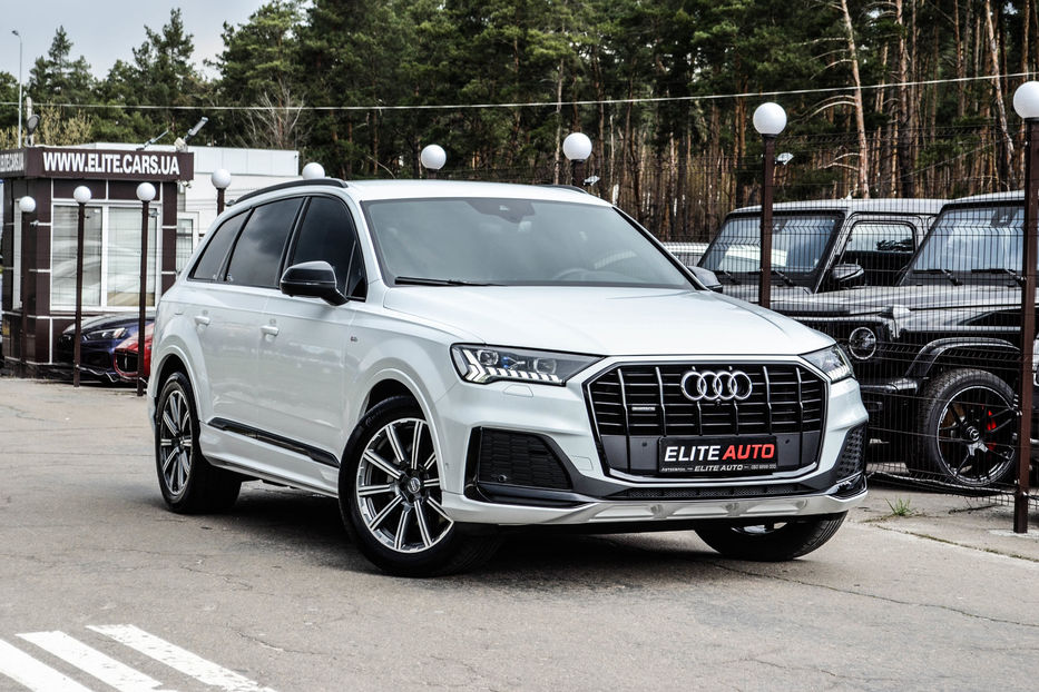 Продам Audi Q7 S-Line  2021 года в Киеве