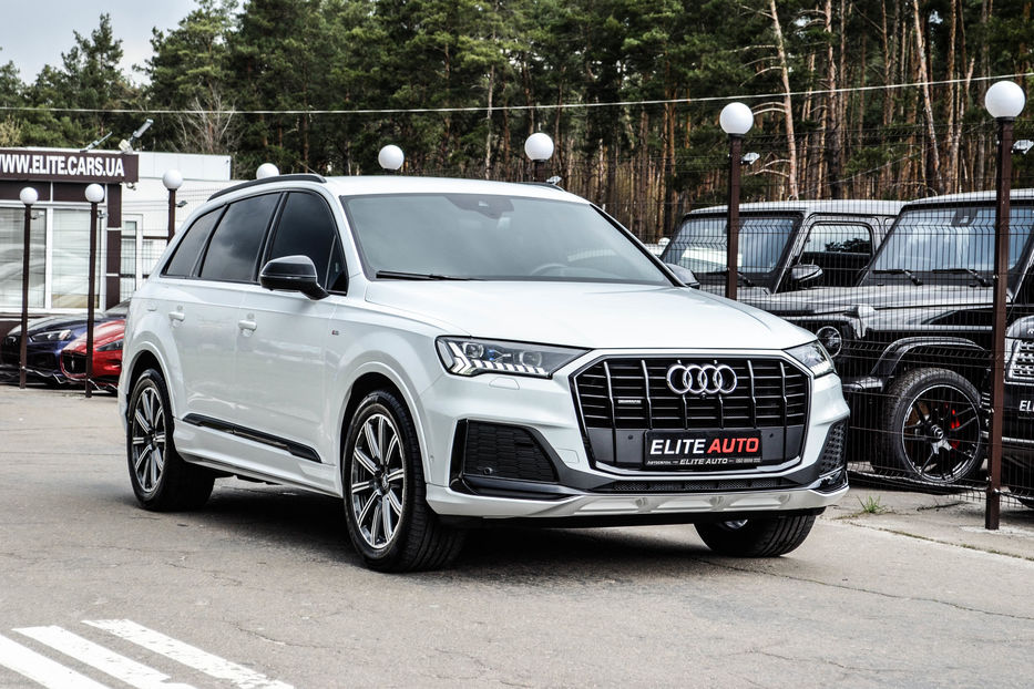 Продам Audi Q7 S-Line  2021 года в Киеве