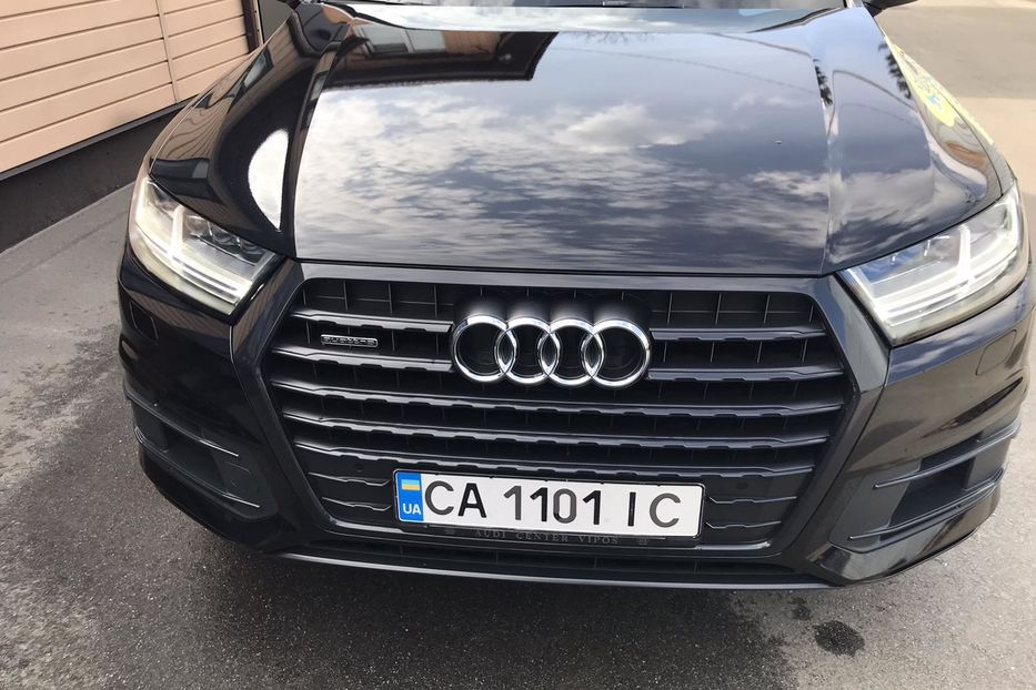 Продам Audi Q7 3.0 TDI S-Line 2018 года в Киеве