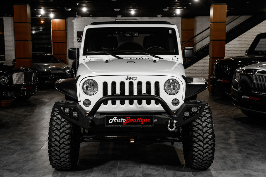 Продам Jeep Wrangler Sahara  2015 года в Одессе