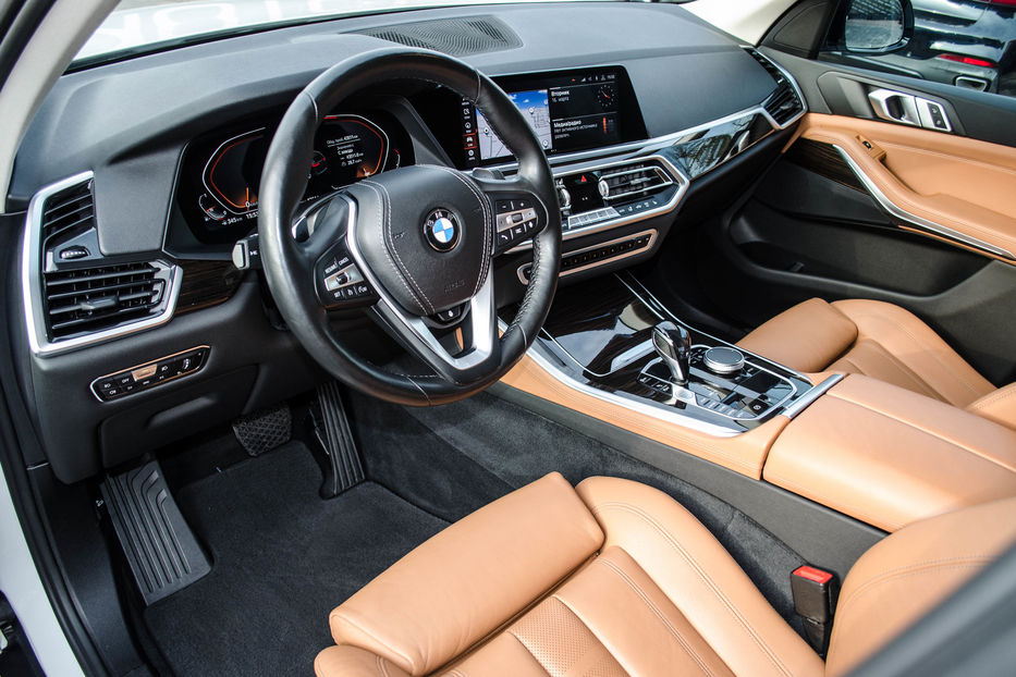 Продам BMW X5 40i Xdrive 2018 года в Киеве