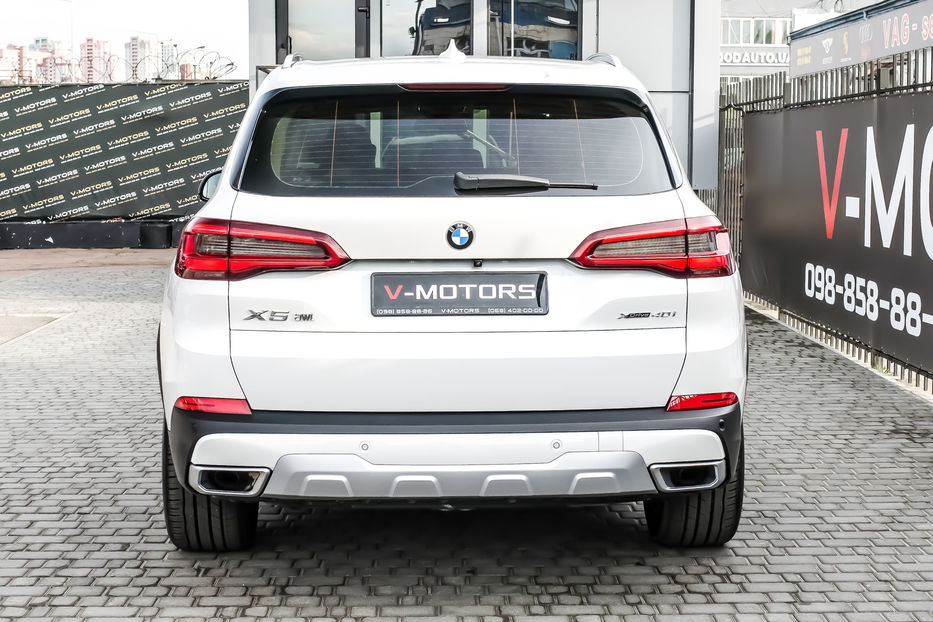 Продам BMW X5 40i Xdrive 2018 года в Киеве