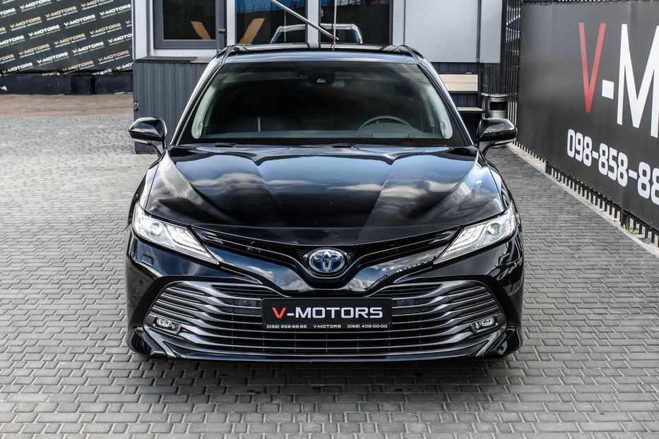 Продам Toyota Camry 2.5 Hybrid Premium 2020 года в Киеве