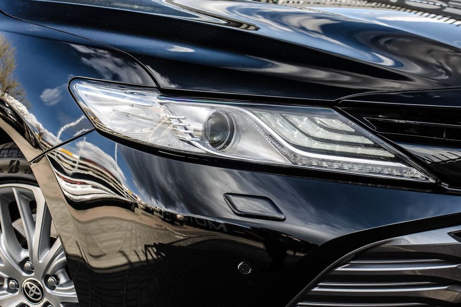 Продам Toyota Camry 2.5 Hybrid Premium 2020 года в Киеве