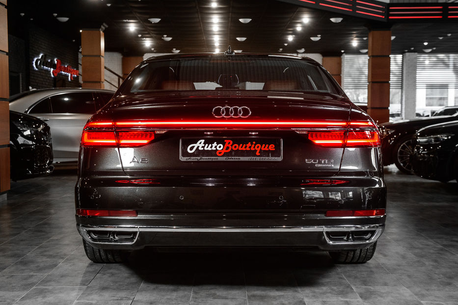 Продам Audi A8 2019 года в Одессе