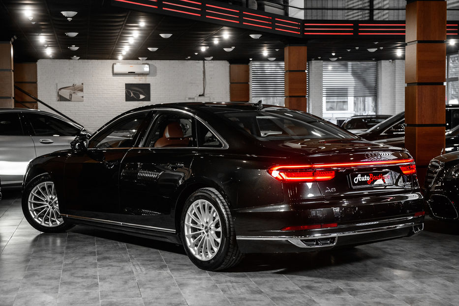 Продам Audi A8 2019 года в Одессе