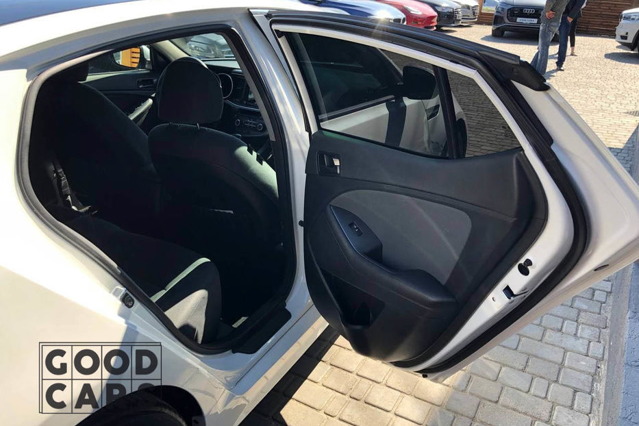 Продам Kia Optima 2015 года в Одессе