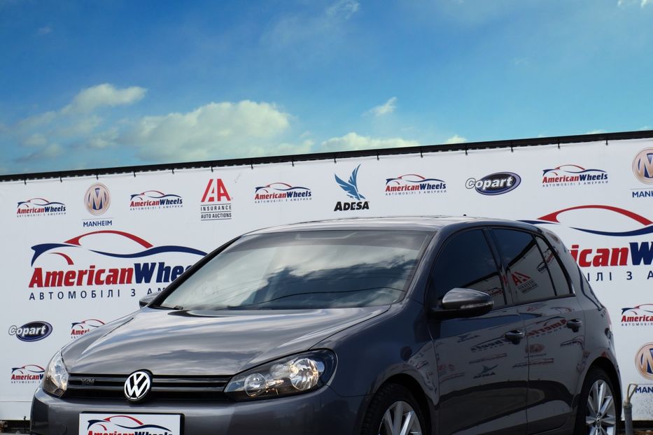 Продам Volkswagen Golf  VI 2013 года в Черновцах