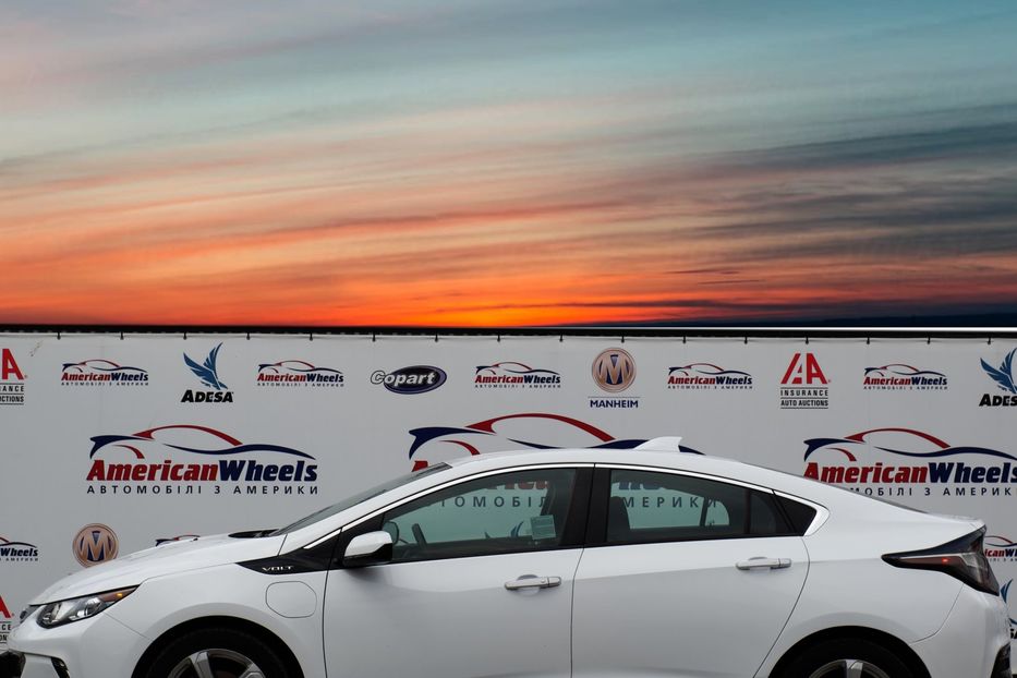 Продам Chevrolet Volt LT Premier 2017 года в Черновцах