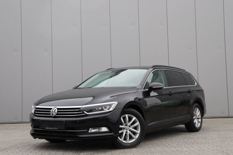 Продам Volkswagen Passat B8 Comfortline 2016 года в Киеве