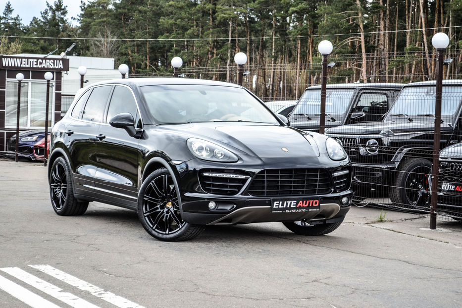 Продам Porsche Cayenne Turbo 2012 года в Киеве