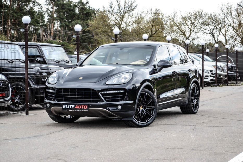 Продам Porsche Cayenne Turbo 2012 года в Киеве