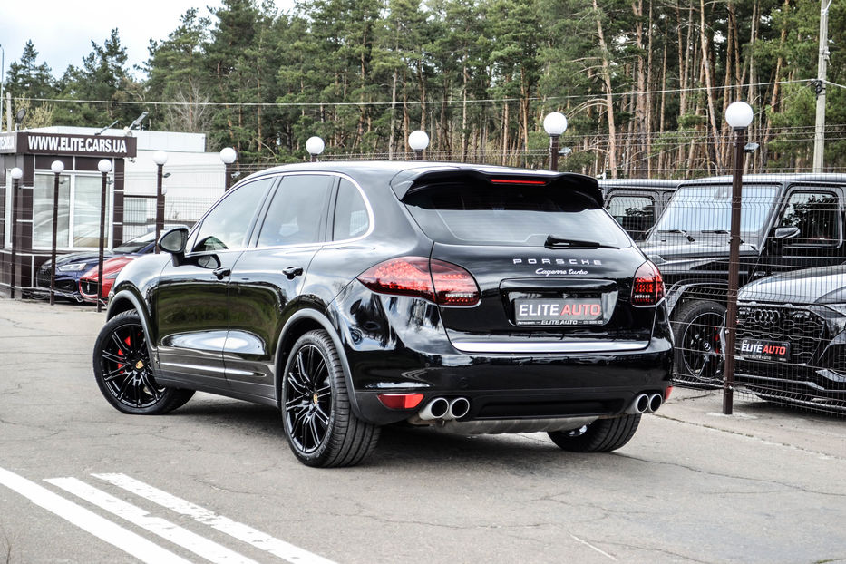 Продам Porsche Cayenne Turbo 2012 года в Киеве