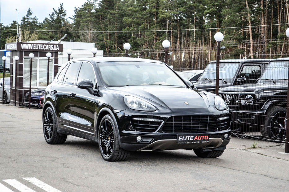 Продам Porsche Cayenne Turbo 2012 года в Киеве