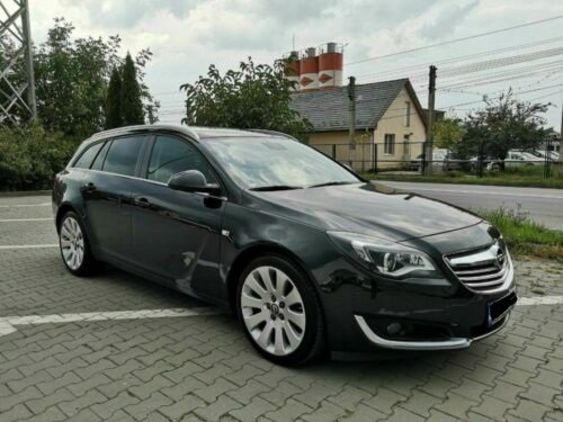 Продам Opel Insignia  Sports Tourer 2.0 CTDI eco 2014 года в Киеве