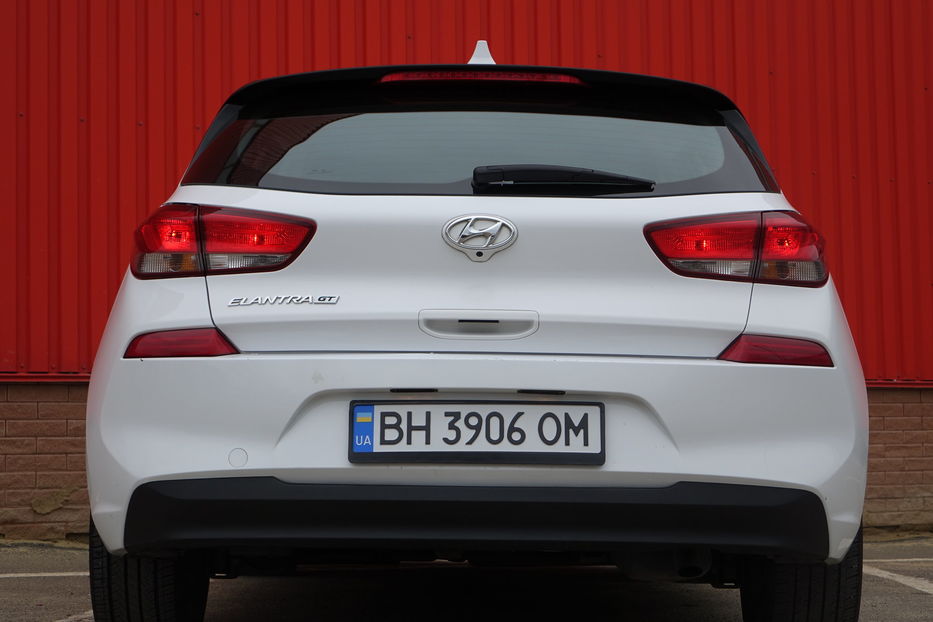 Продам Hyundai Elantra GT 2018 года в Одессе