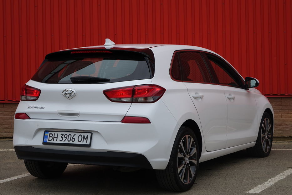 Продам Hyundai Elantra GT 2018 года в Одессе