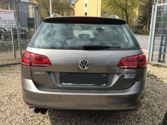 Продам Volkswagen Golf VII 2017 года в Киеве